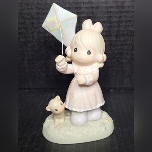 1994 Precious Moments Sending My Love Your Way #528609